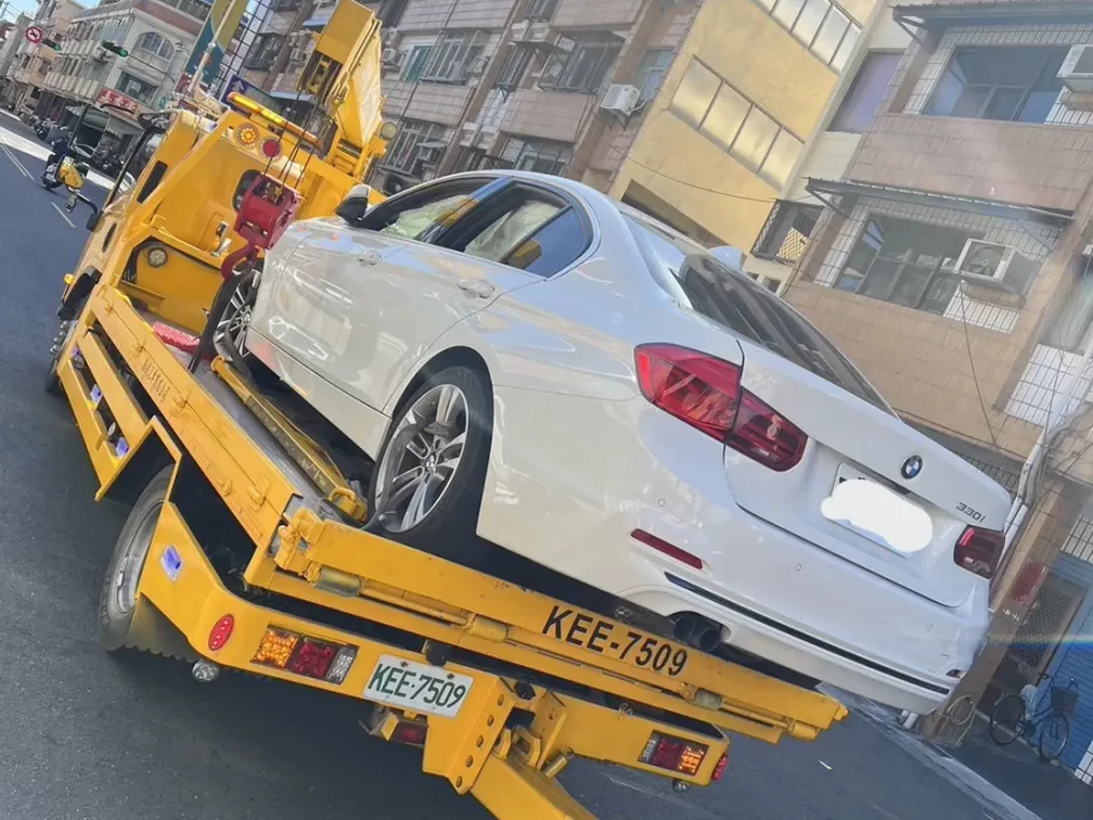 辰瑒24H道路救援-高雄屏東汽機車道路救援推薦,24H服務專業拖吊-服務案例2-7