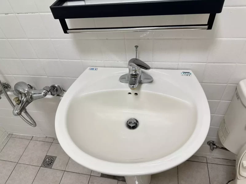 佳輝油漆工程（室內彩妝師）-台北油漆工程推薦,新北油漆居家清潔-服務案例素材-廁所清潔後 (4)