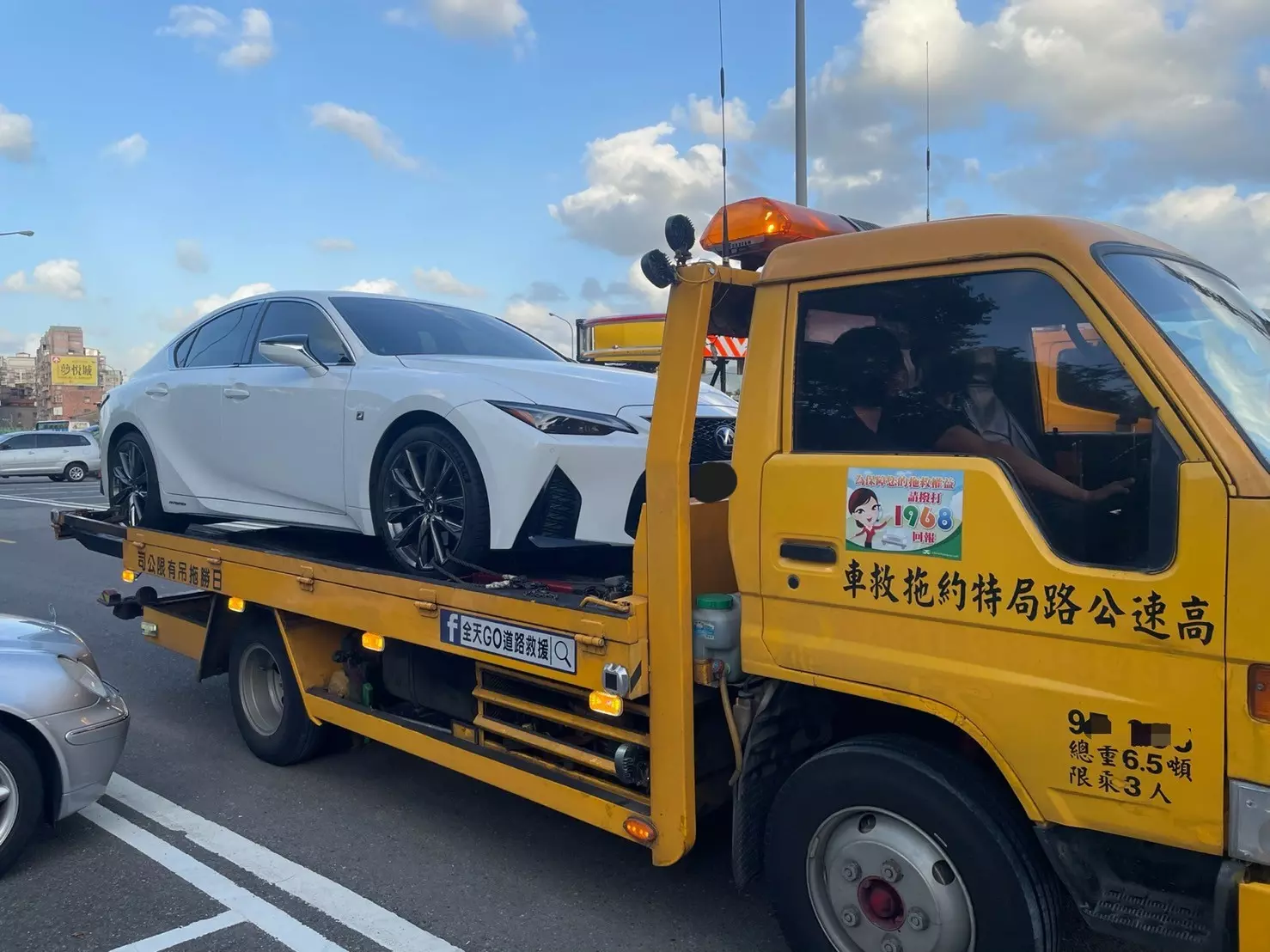 新北道路救援,台北道路救援,基隆道路救援,24小時道路救援-全天go道路救援-服務案例 (21)