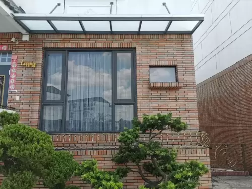 高雄屏東鋁門窗安裝氣密窗防盜窗-浡溙瑞有限公司-實績案例-雨遮0-8